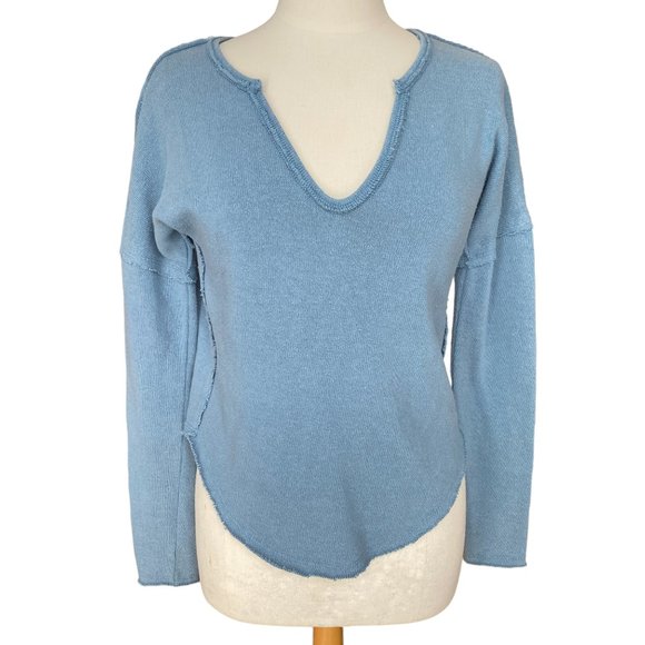 NWT We The Free Come & Get It Sweater Blue Raw Edge Slouchy Lagenlook Grunge-S - Picture 4 of 16
